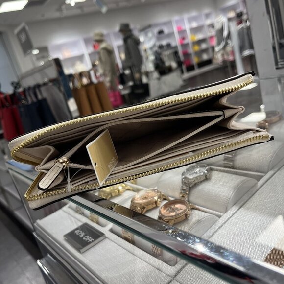 MICHAEL KORS Jet Set Travel Large Saffiano Leather Quarter-Zip Wallet 35T6GTVE3L - Picture 8 of 10